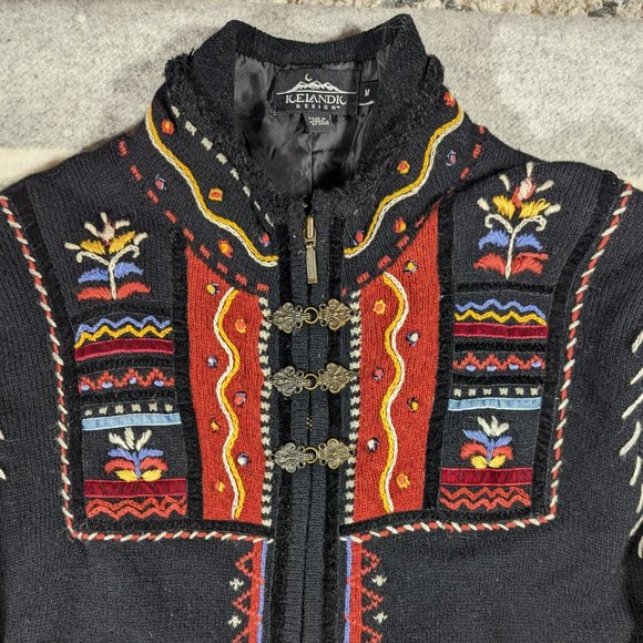 Icelandic Design | Beautiful Women's Embroidered Wool Zip Up Jacket Black Medium - Picture 4 of 5